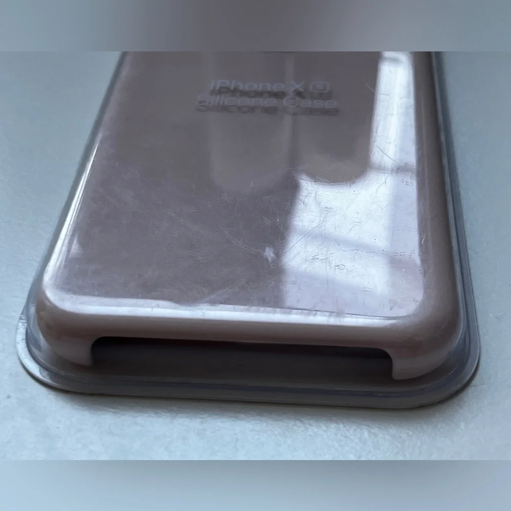 Apple iPhone XS Silicone Case in Soft Pink
